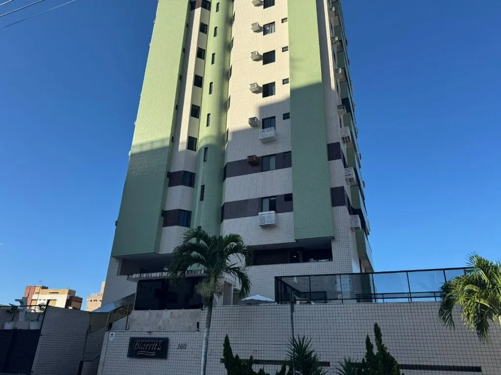 Apartamento 65 m² com 2 quartos e varanda — photo 30
