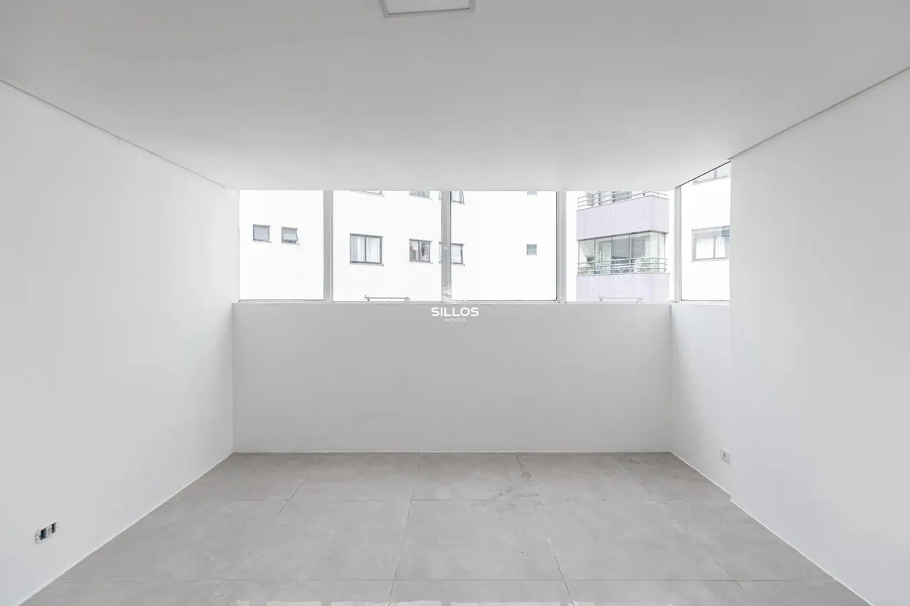 142 m² apartment with a balcony and private BBQ — photo 15