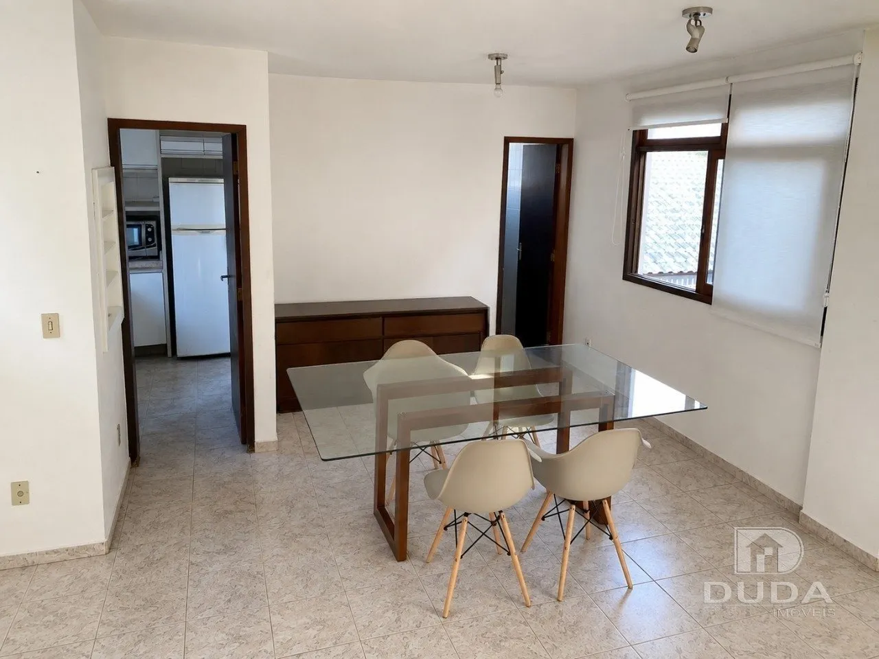 Casa mobiliada com 5 quartos e 260 m² com 2 suítes — photo 10