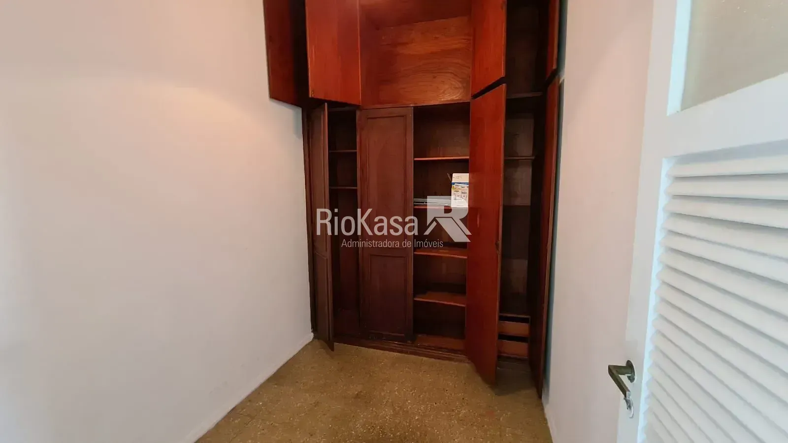 Mountain view in a 2-bedroom apartment, 102 m² — photo 22