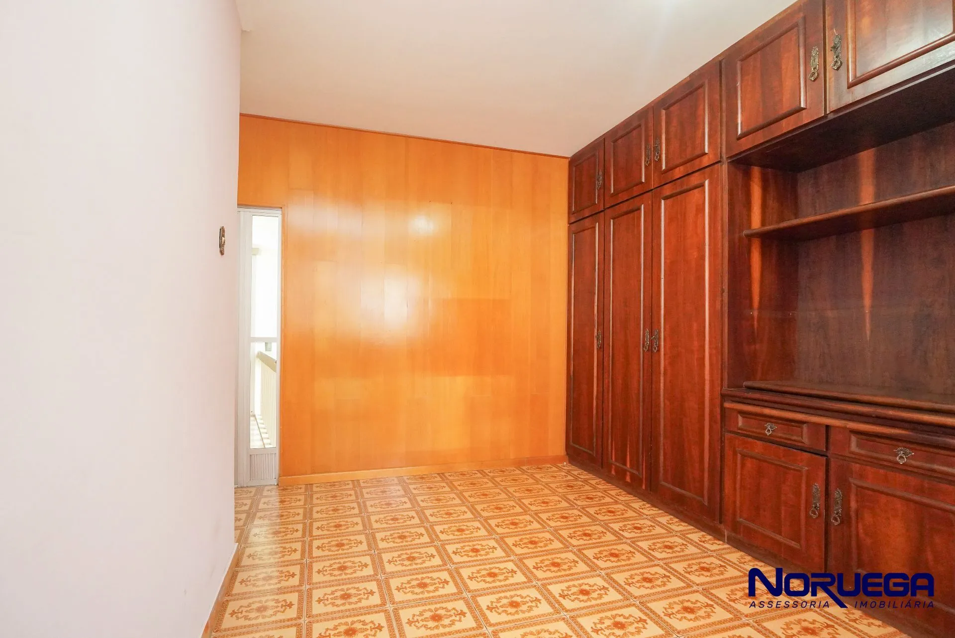 Ванна и 2 спальни: дом 140 м² — photo 14