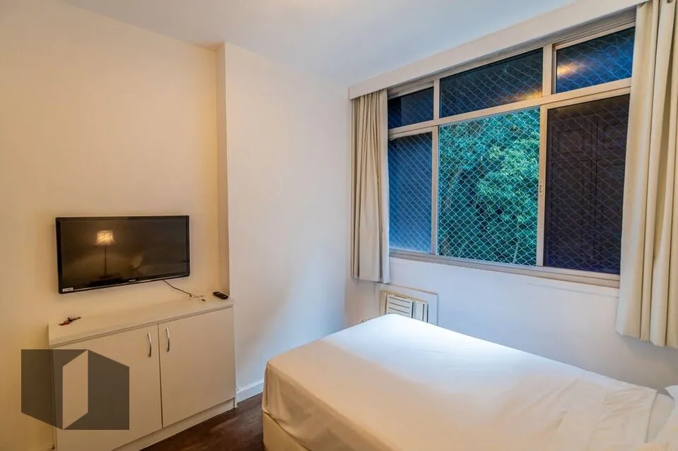 Apartamento com 4 quartos e cozinha fechada a gás — photo 34