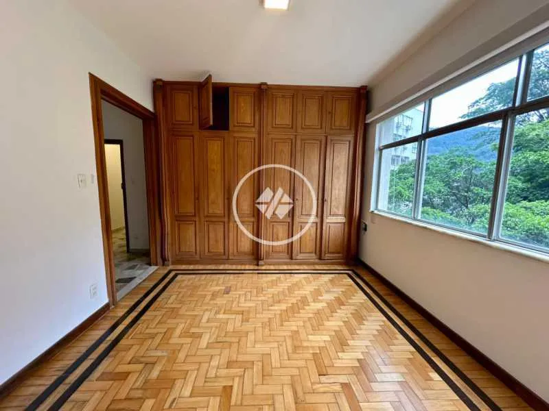 4-bedroom apartment with a water view in Rio de Janeiro — photo 5