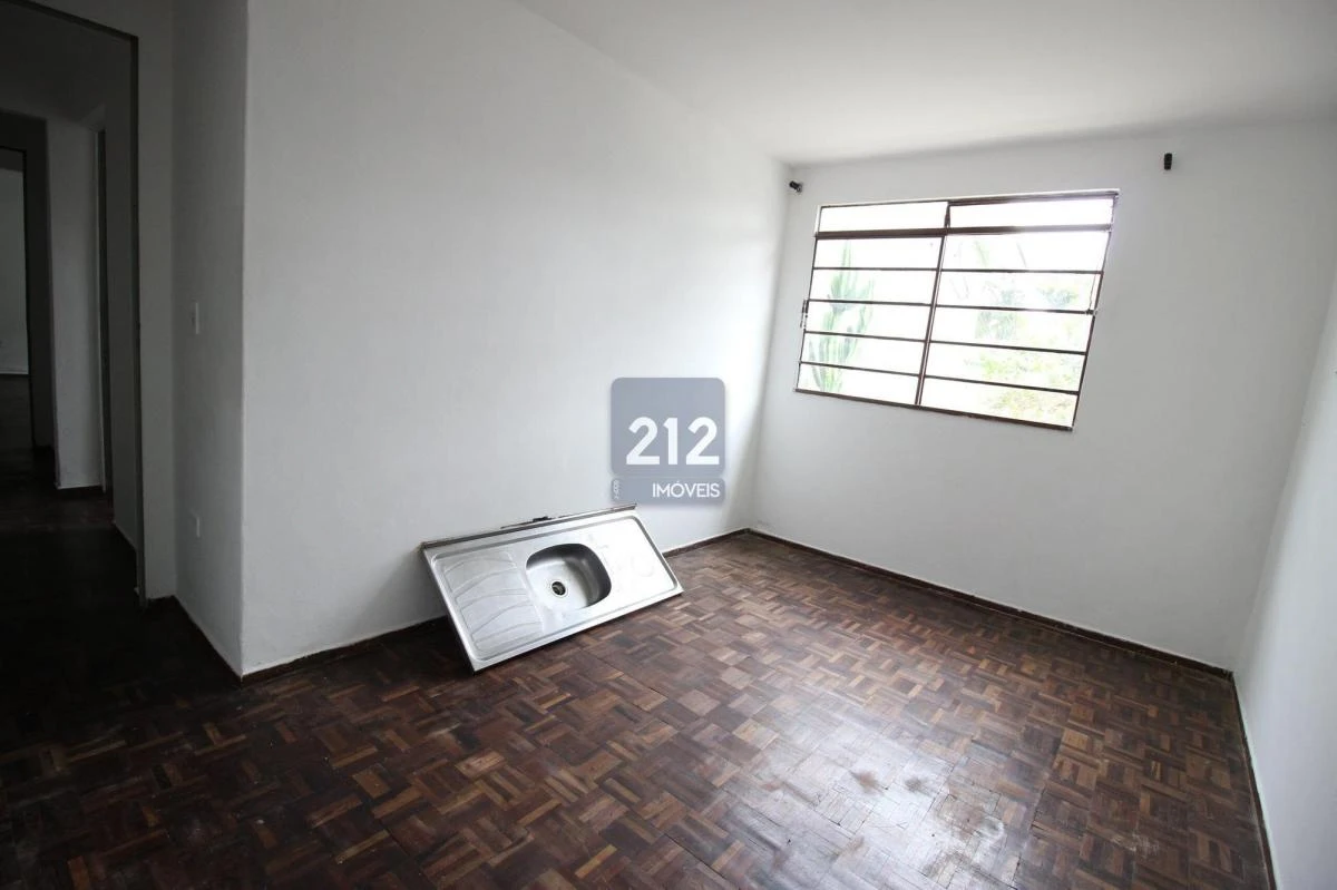 Apartment, 53 m², with wood or laminate floors — photo 12