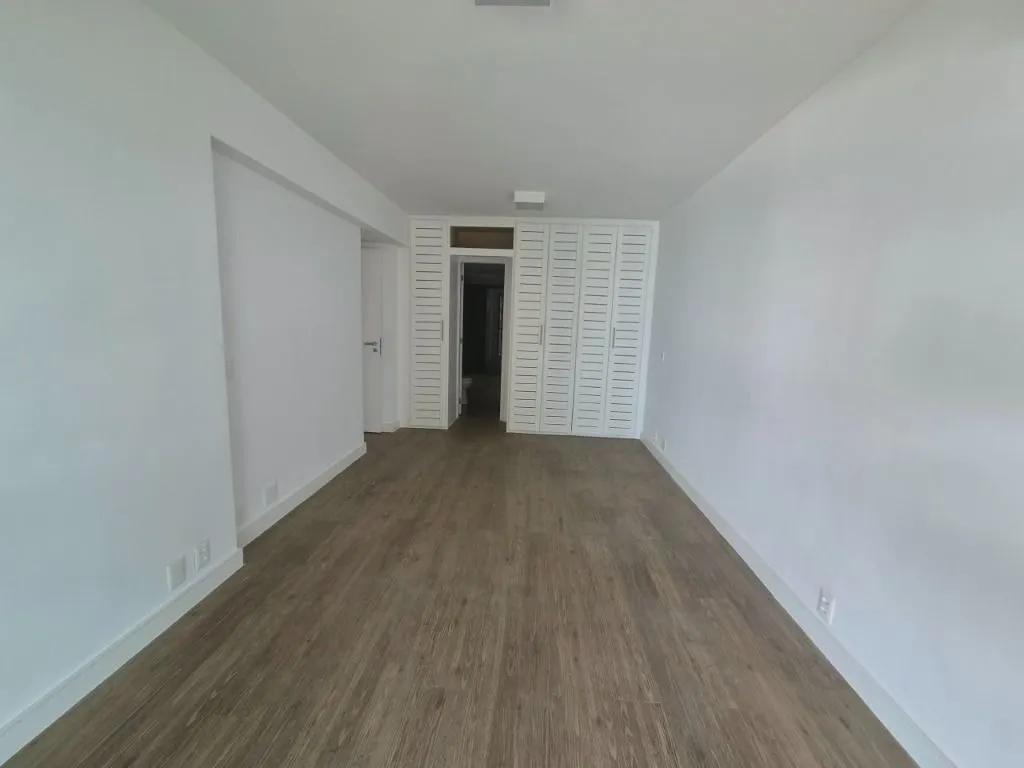 Apartamento de 4 quartos em condomínio com sauna — photo 54