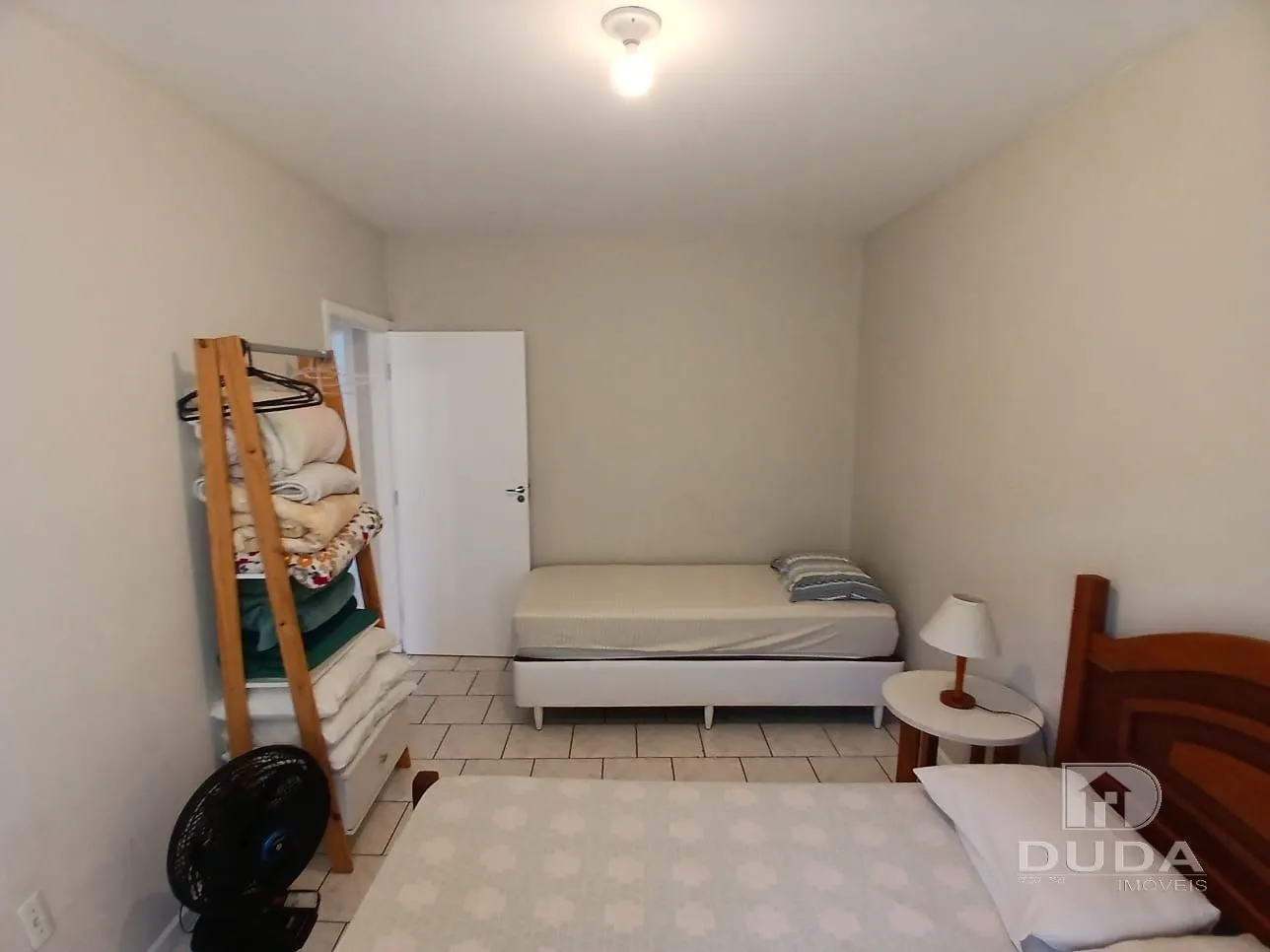 2-bedroom apartment with a washing machine in Florianópolis — photo 24