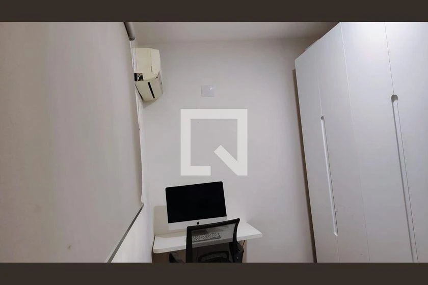 50 m² apartment with a washing machine and a home office — photo 3