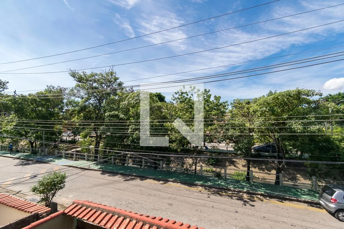 Furnished 227 m² house with a private garden — photo 12