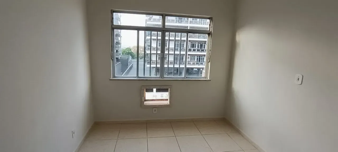 Apartment, 57 m², with a walk-in closet — photo 3