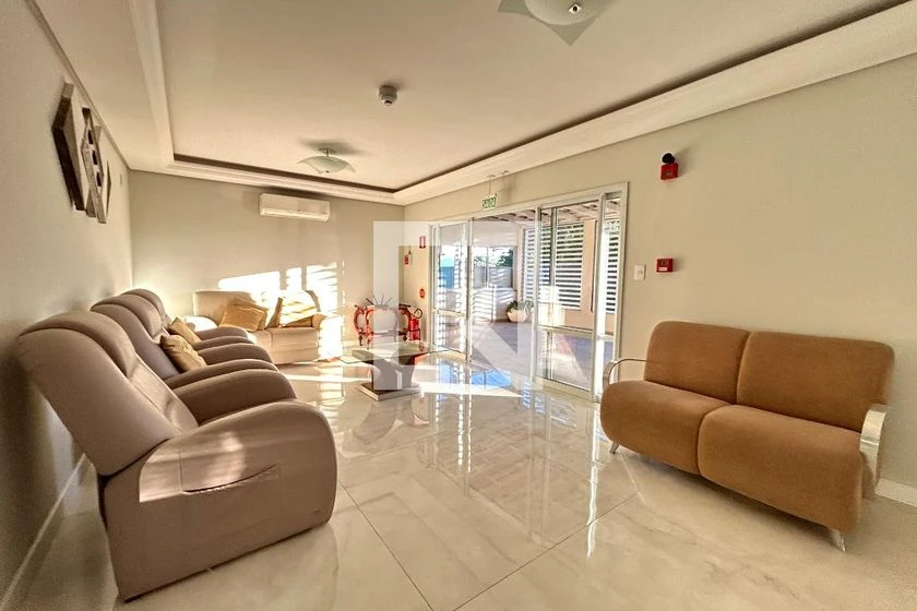 Rental house with 7 bedrooms and a private garden — photo 7