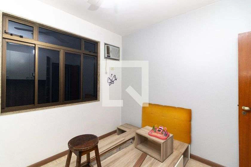 Квартира 244 м² с 4 спальнями и отдельной кухней — photo 8