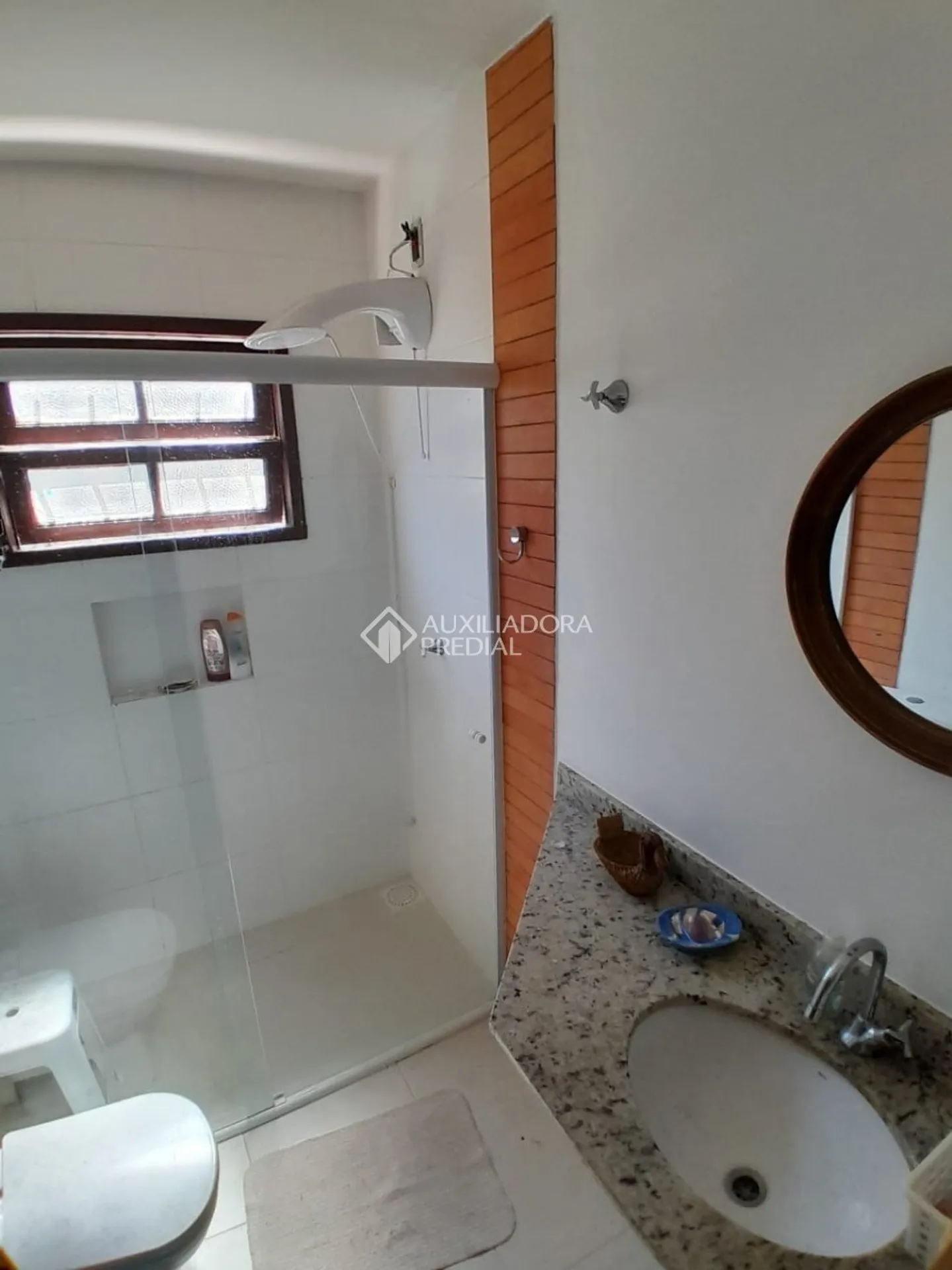 Unfurnished 4-bedroom house with 2 bathrooms and 860 m² — photo 23