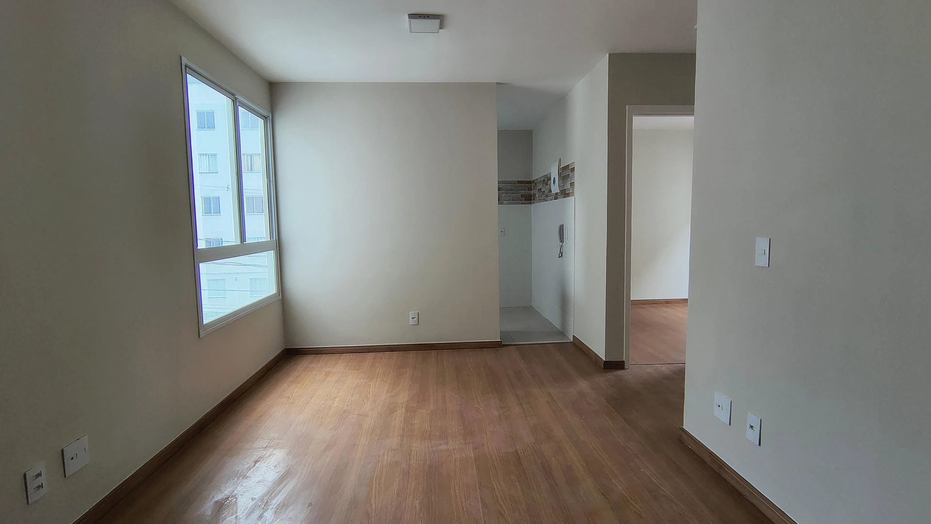 Apartamento, 44 m², com piso de madeira ou laminado — photo 4