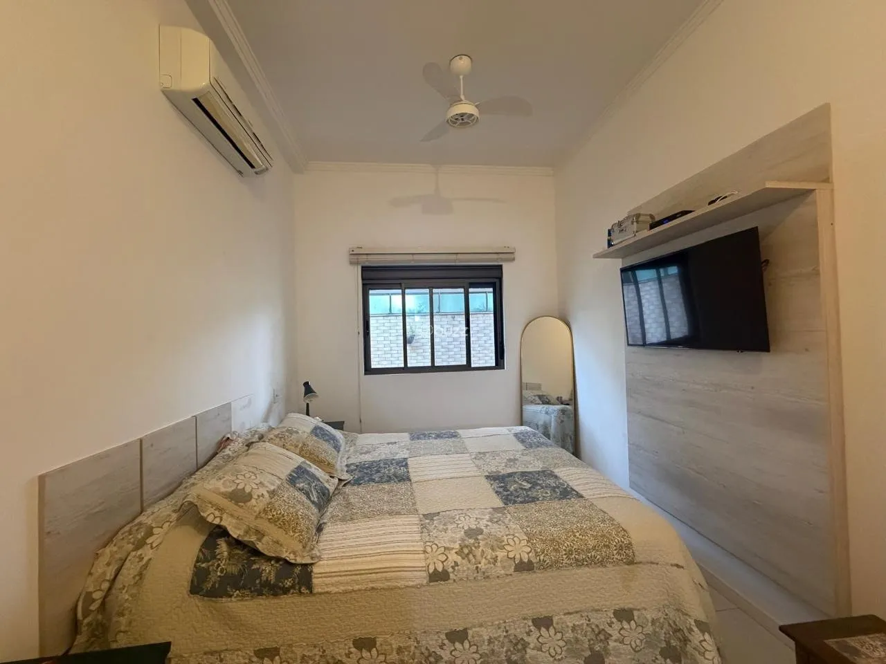 2-bedroom apartment with a washing machine in Florianópolis — photo 5