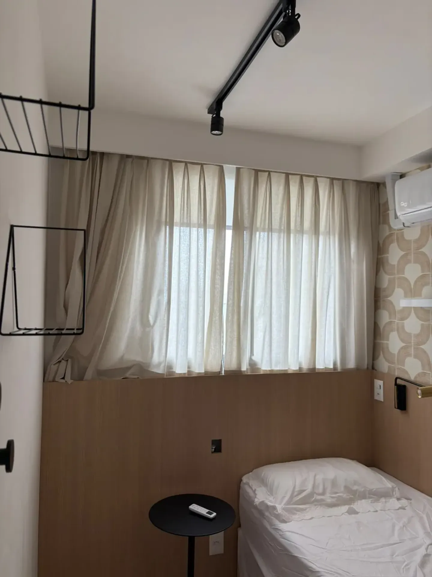 2-bedroom apartment in a building with a sauna — photo 33
