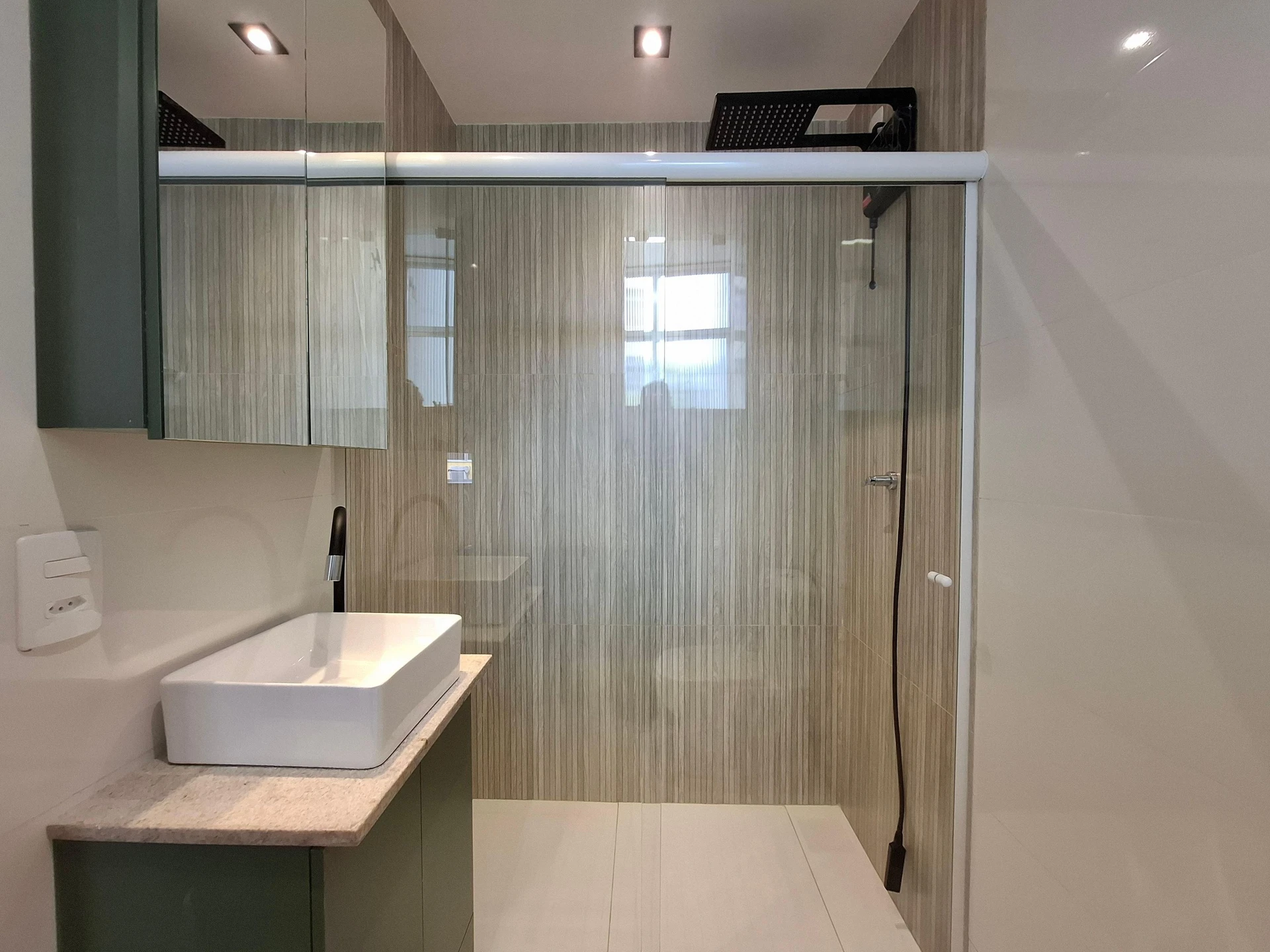 Studio with 1 bedroom and 1 bathroom no parking — photo 12