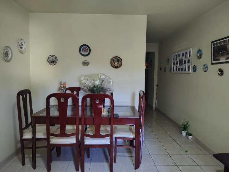 Casa com 3 dormitórios, 1 banheiro e cozinha fechada — photo 30
