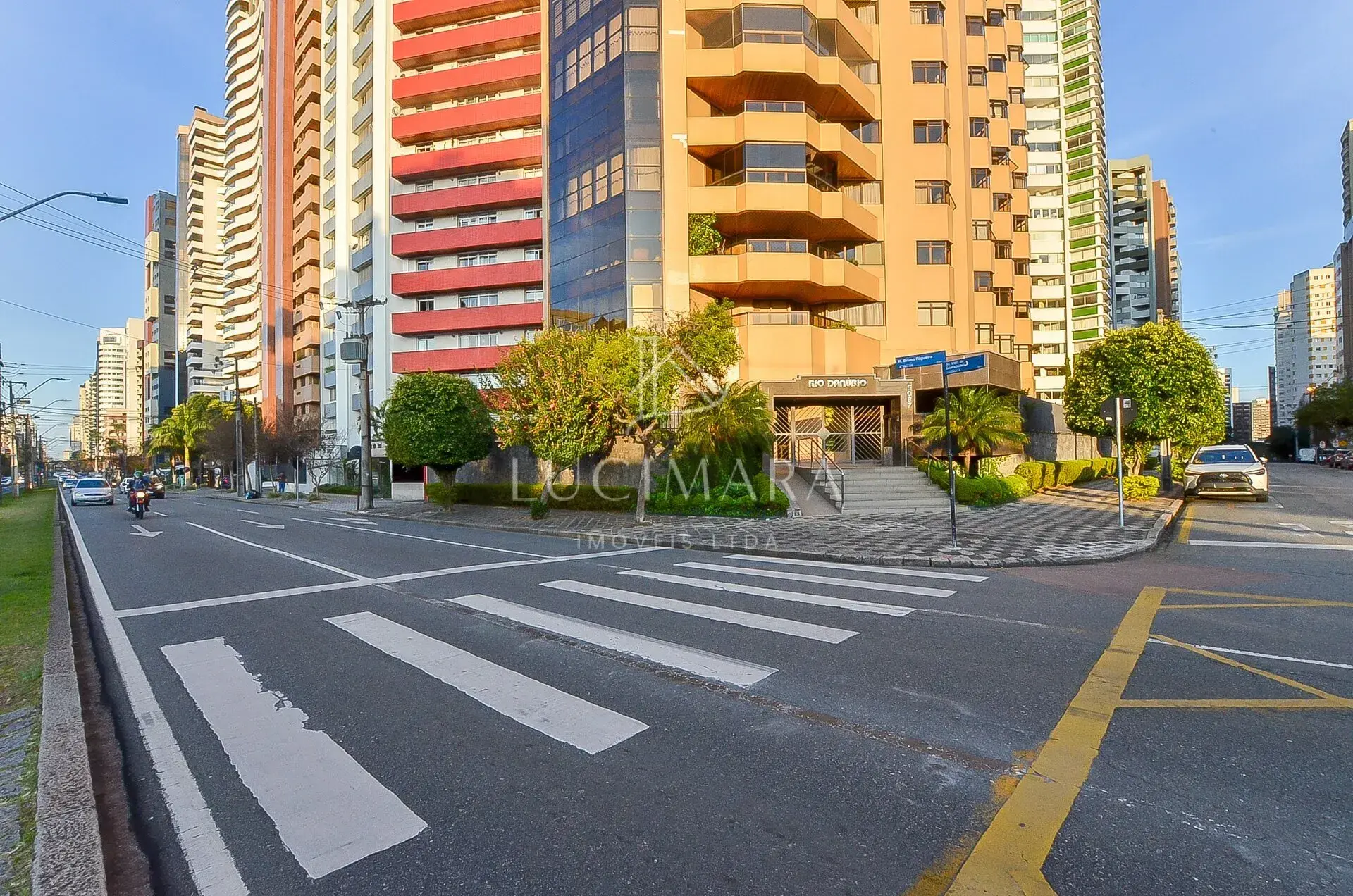 Незамеблированная квартира с 4 спальнями 427 м² — photo 2