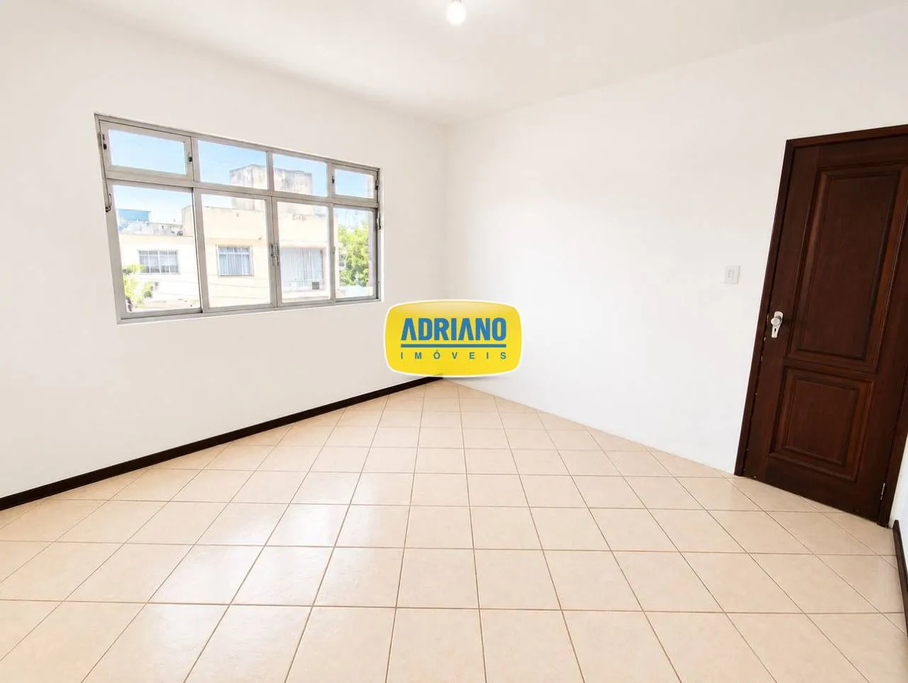 3-bedroom apartment, 1 with its own bathroom, 120 m² — photo 8