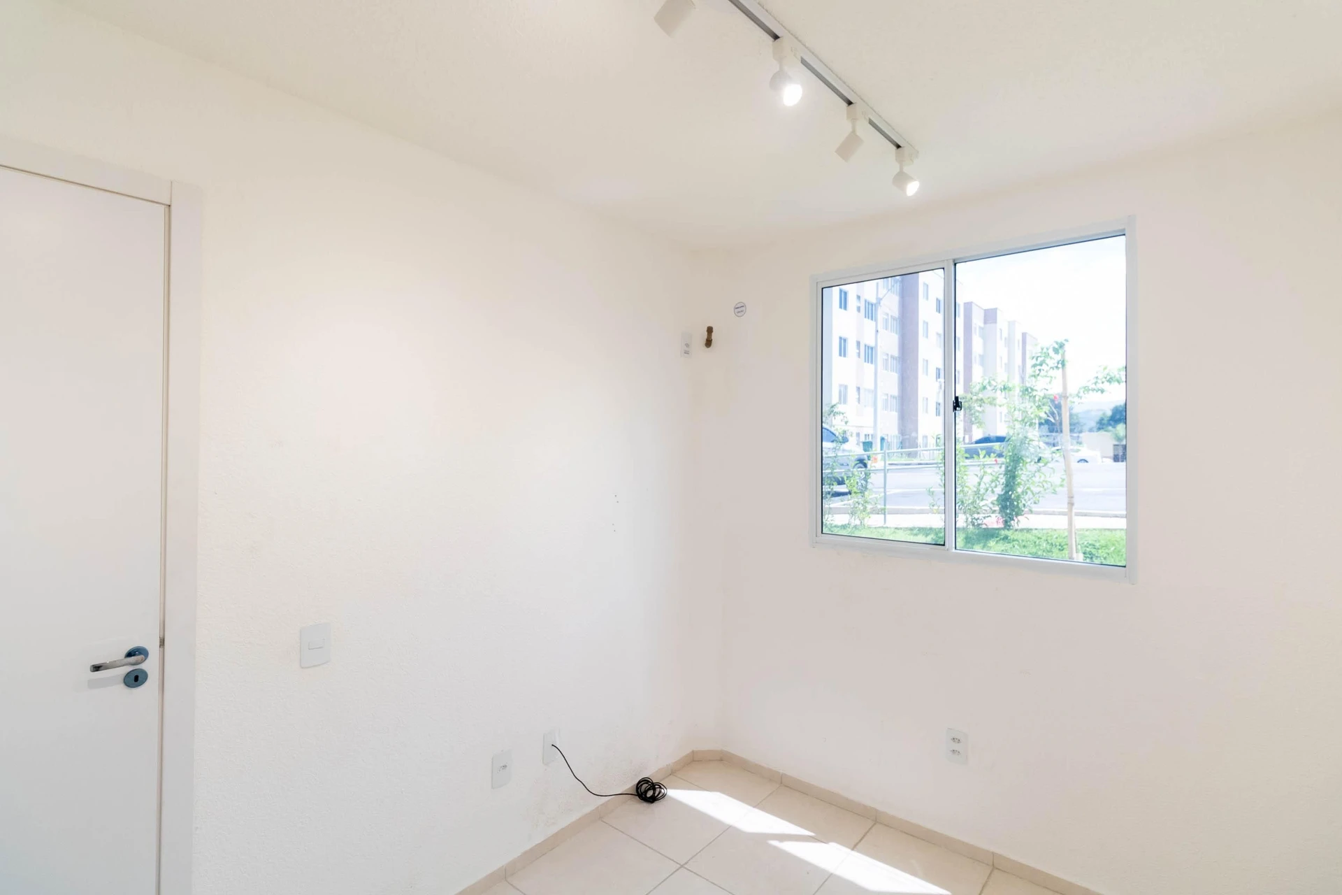 2-bedroom apartment in a building with a pool — photo 32