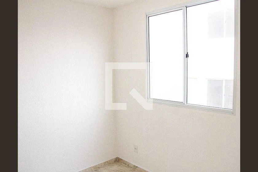 2-bedroom apartment in a building with a pool — photo 15