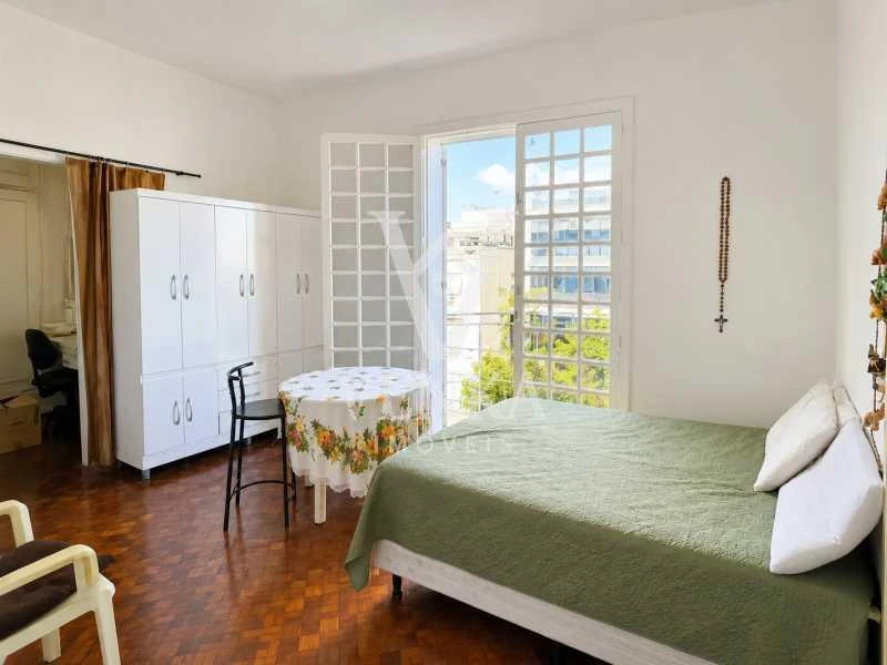Furnished 210 m² penthouse with a full-length balcony — photo 14