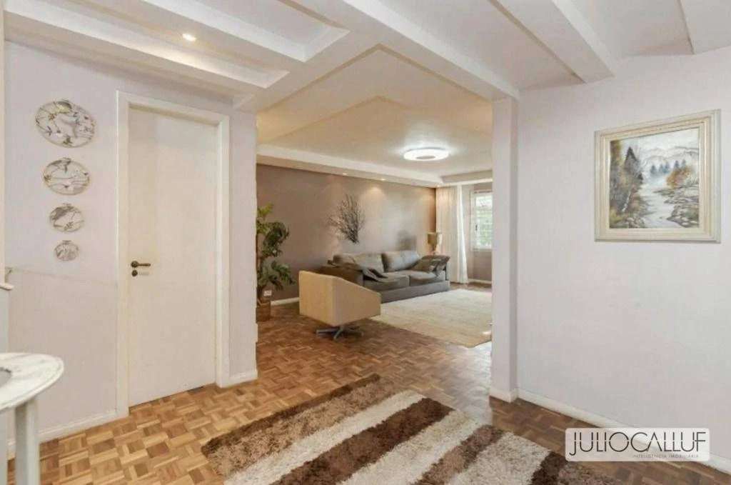 4-bedroom house with a washing machine in Curitiba — photo 21