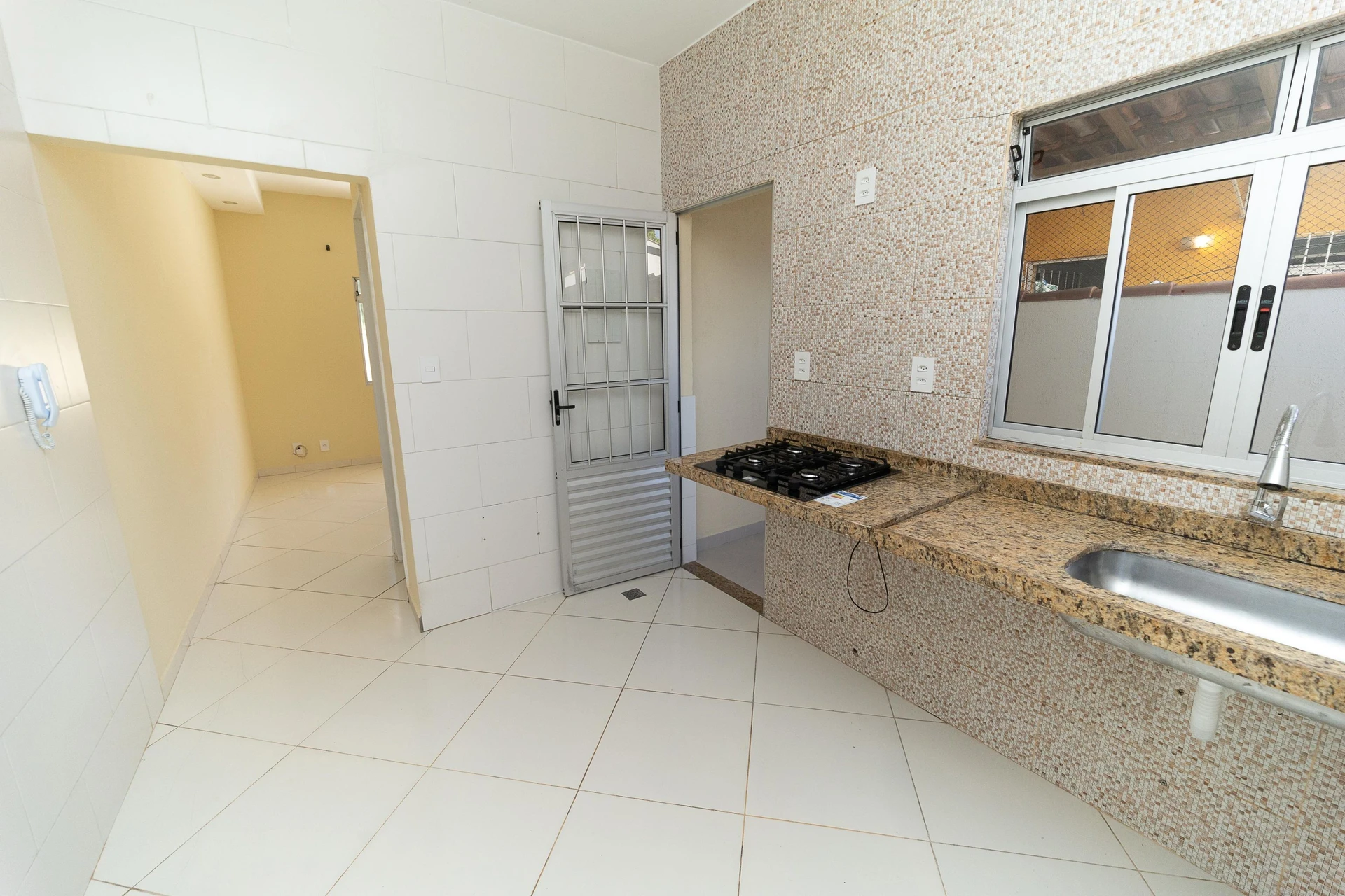 House, 80 m², with a garden — photo 19