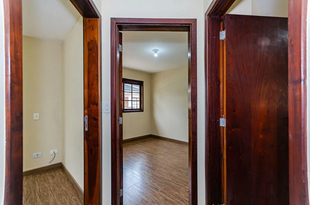3 quartos e banheira: casa de 189 m² — photo 4