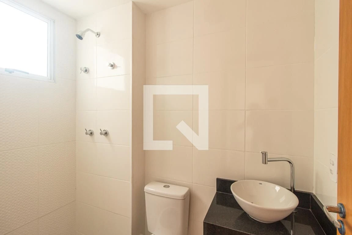 2-bedroom apartment in a building with a pool — photo 13