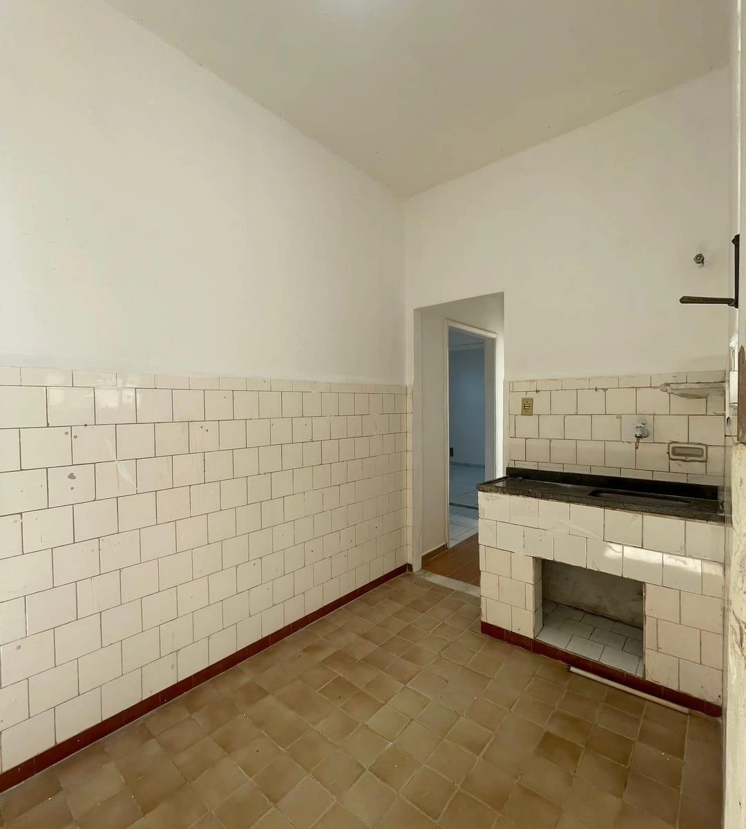 Rental apartment with 2 bedrooms and separate kitchen — photo 18