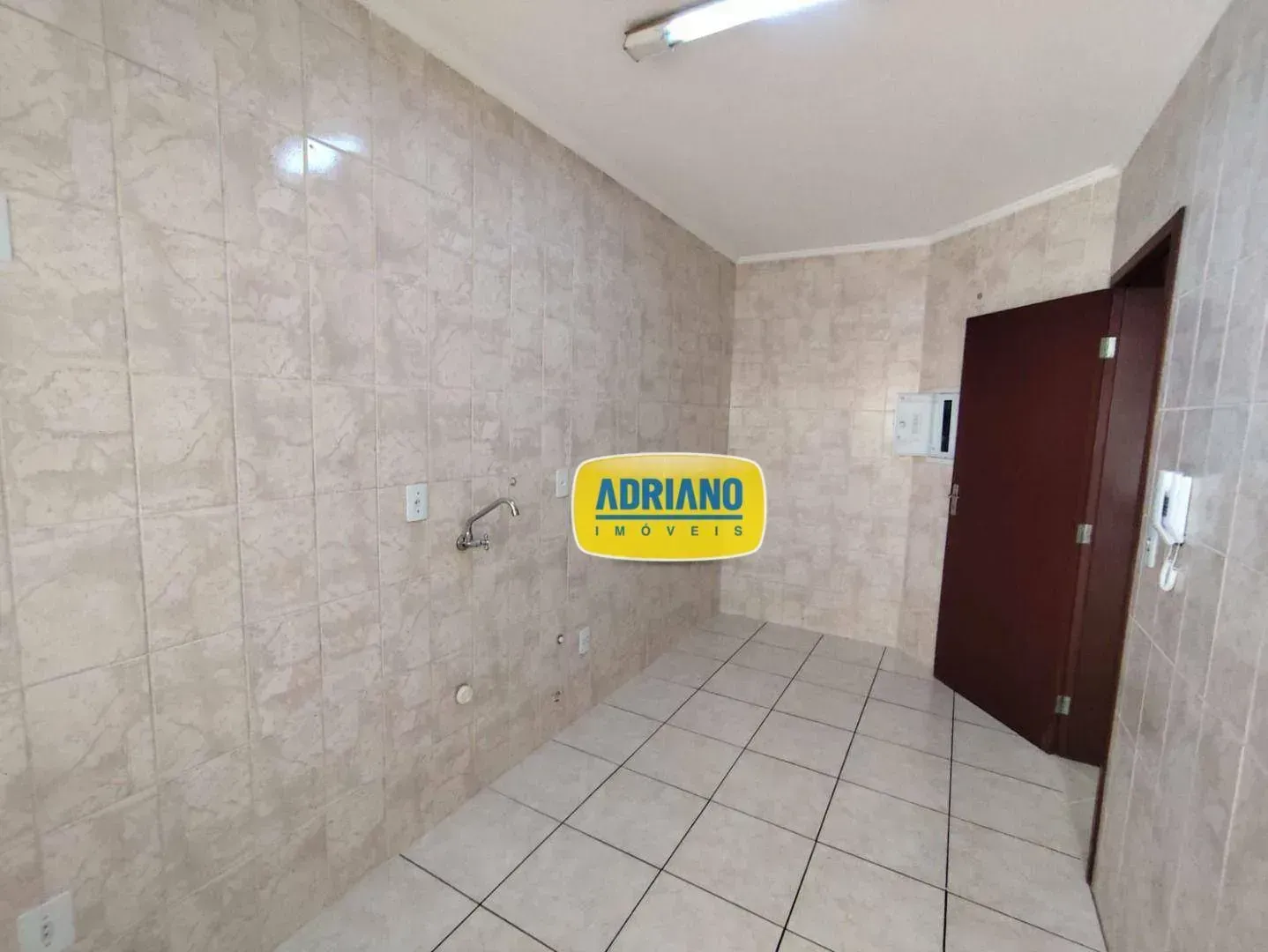 Apartment with 3 bedrooms, balcony and 75 m² — photo 3