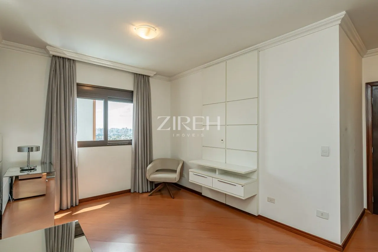 3-bedroom apartment with 3 parking spots and 249 m² — photo 19