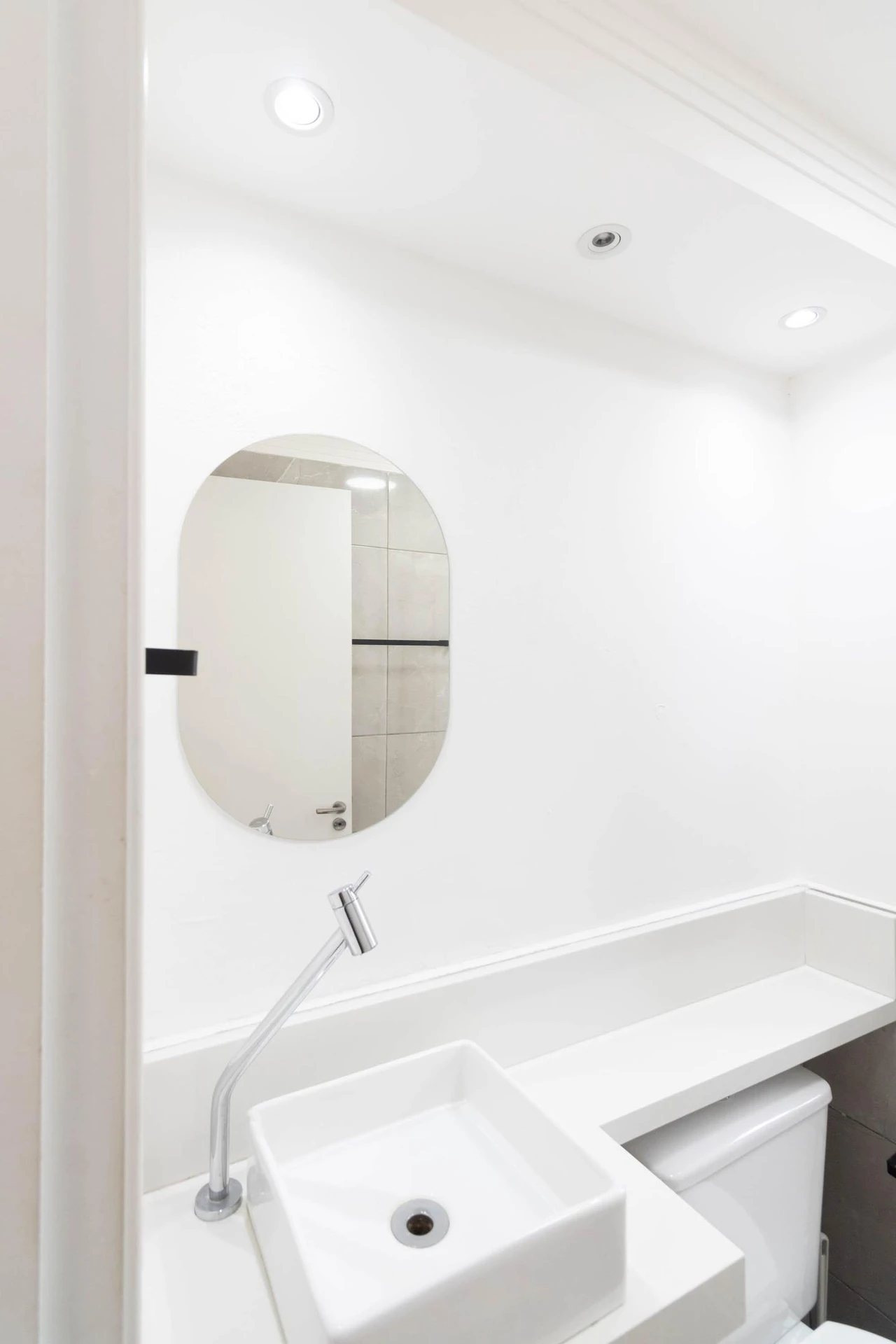 Furnished apartment, 42 m², with a washing machine — photo 24