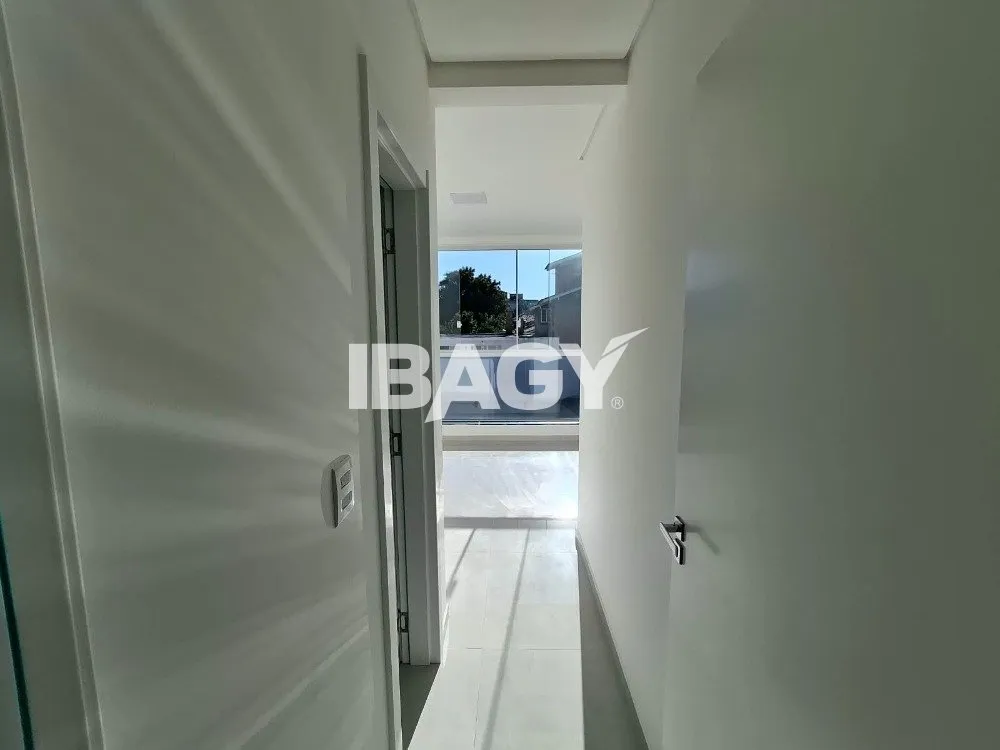 2-bedroom house with a washing machine — photo 20