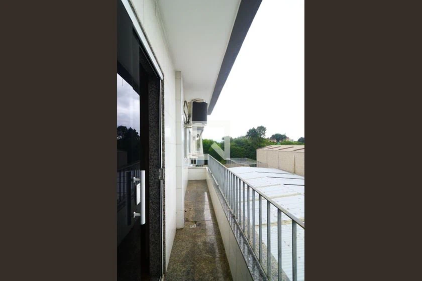 Apartment, 77 m², with wood or laminate floors — photo 28