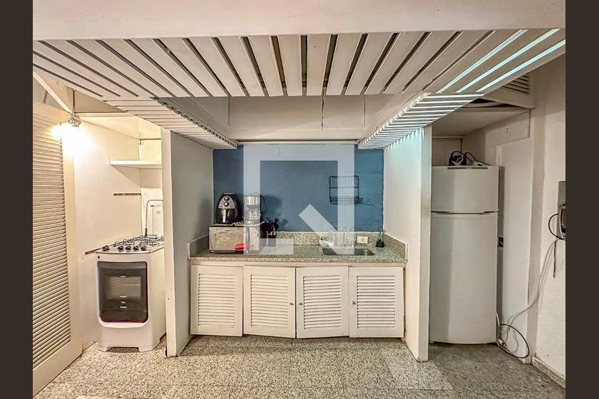 Casa com 4 quartos, jardim privativo e 300 m² — photo 34