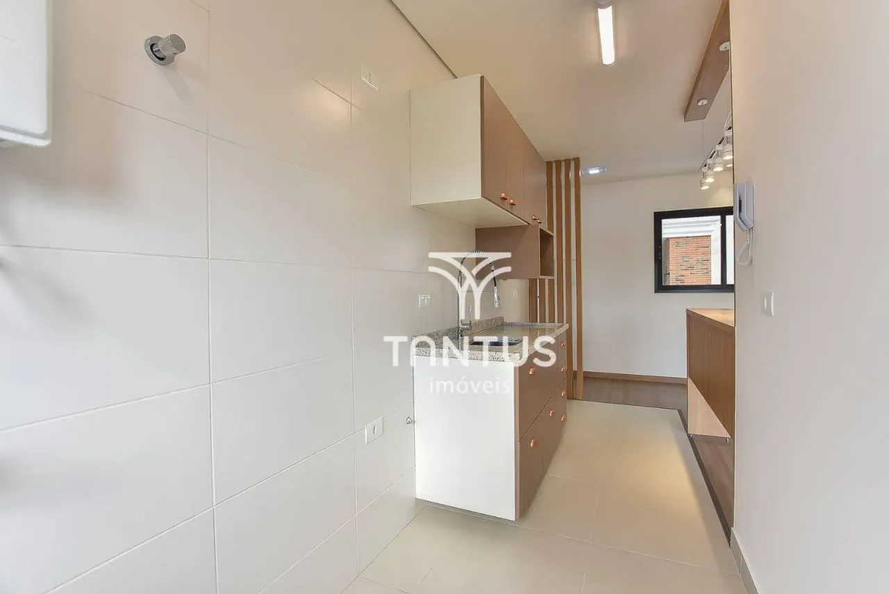 2-bedroom apartment with 2 parking spaces and en-suite — photo 20