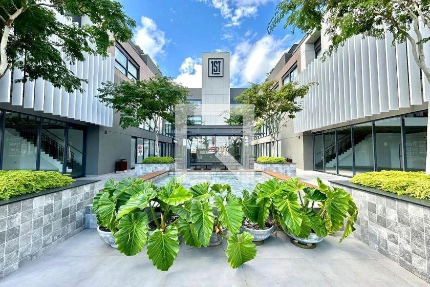 Furnished apartment, 42 m², with a washing machine — photo 11