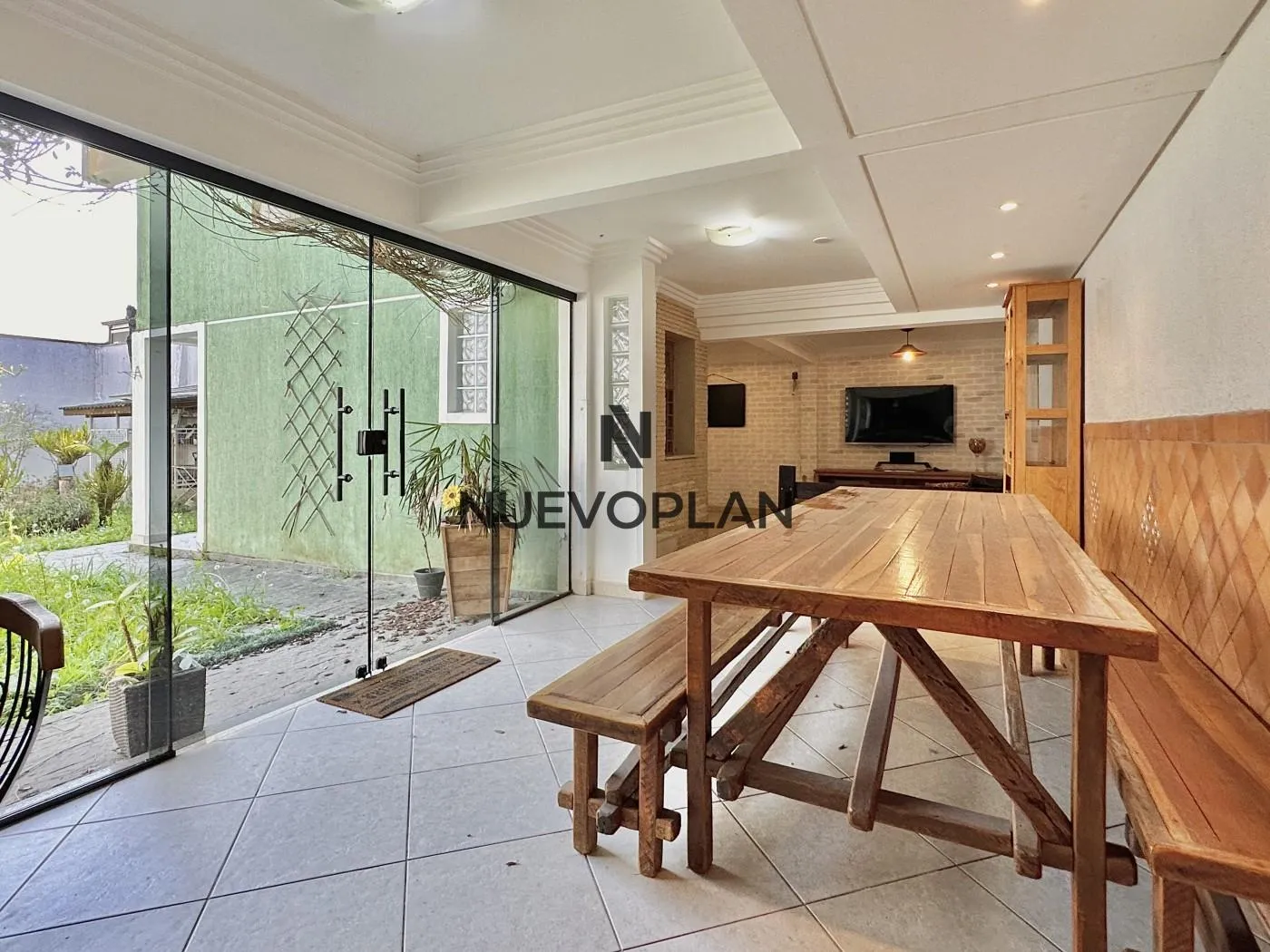 Furnished house, 276 m², with a home office — photo 24