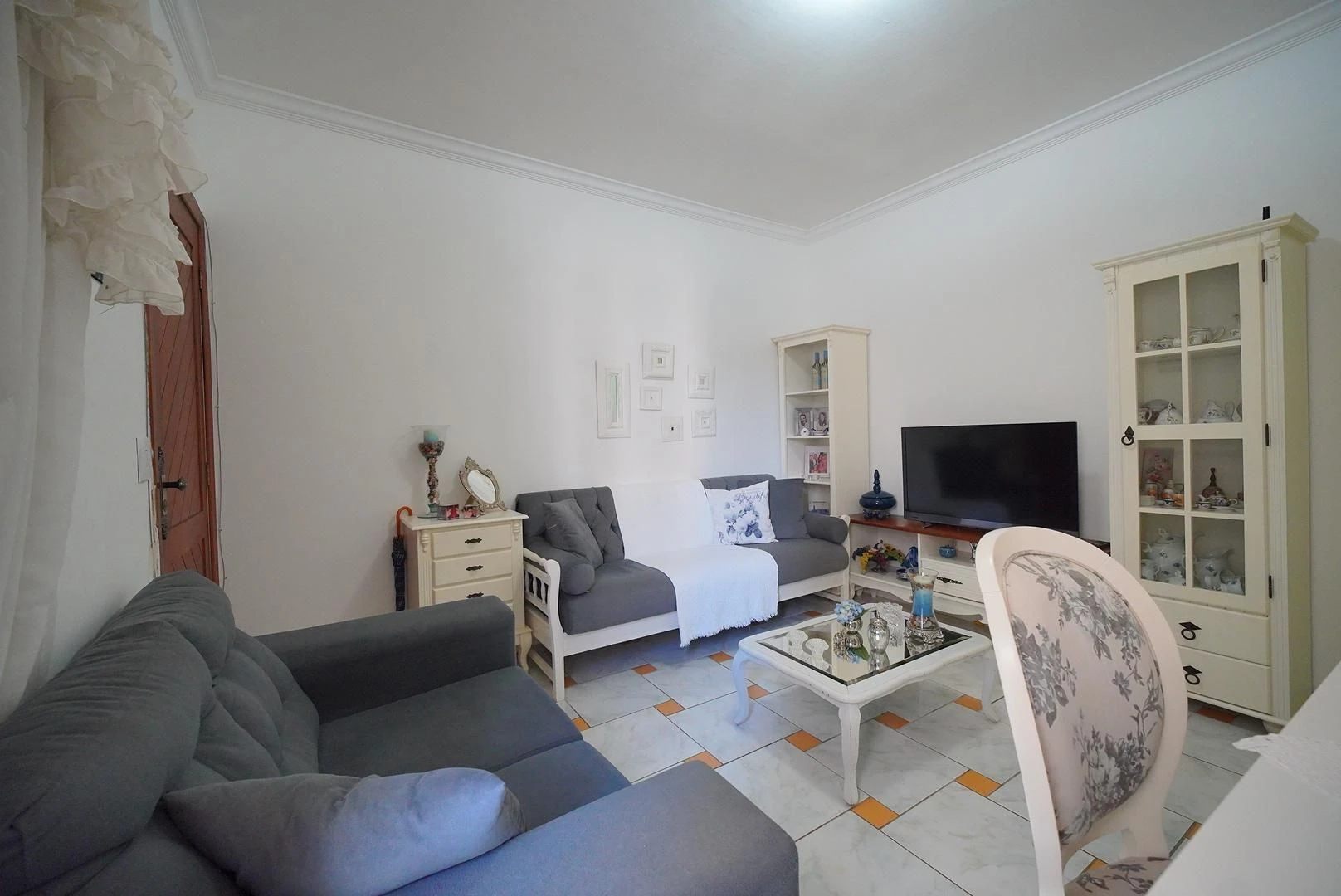 3-bedroom apartment with a washing machine in Florianópolis — photo 5