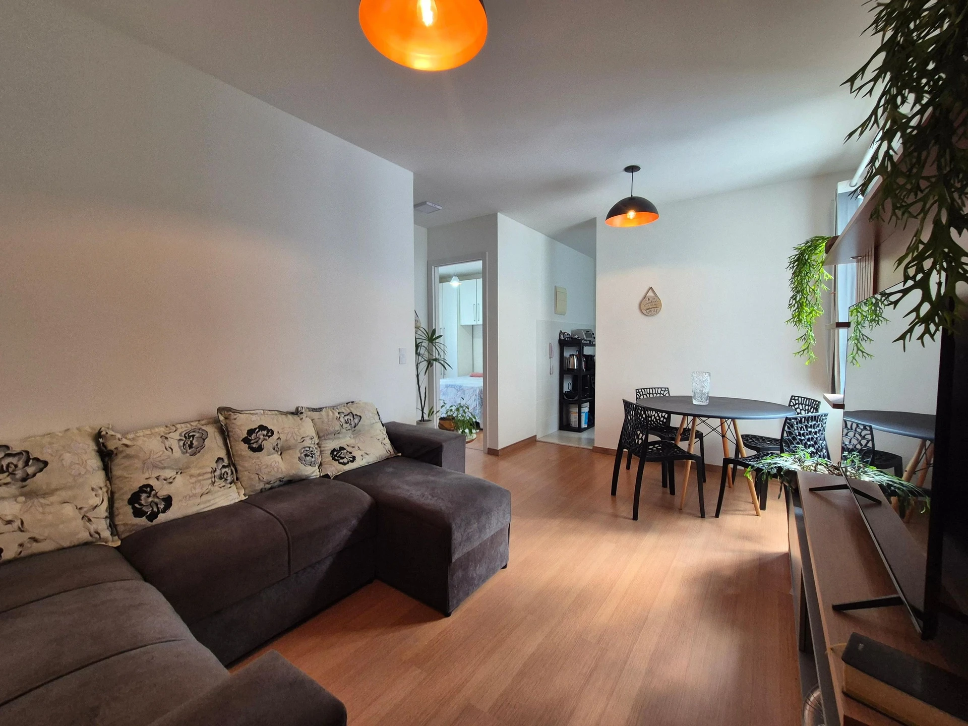 Apartamento mobiliado com 2 quartos e vista das montanhas — photo 8