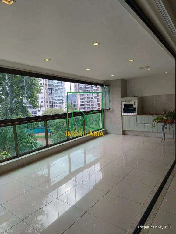 234 m² unfurnished apartment with 4 en-suite bedrooms — photo 11