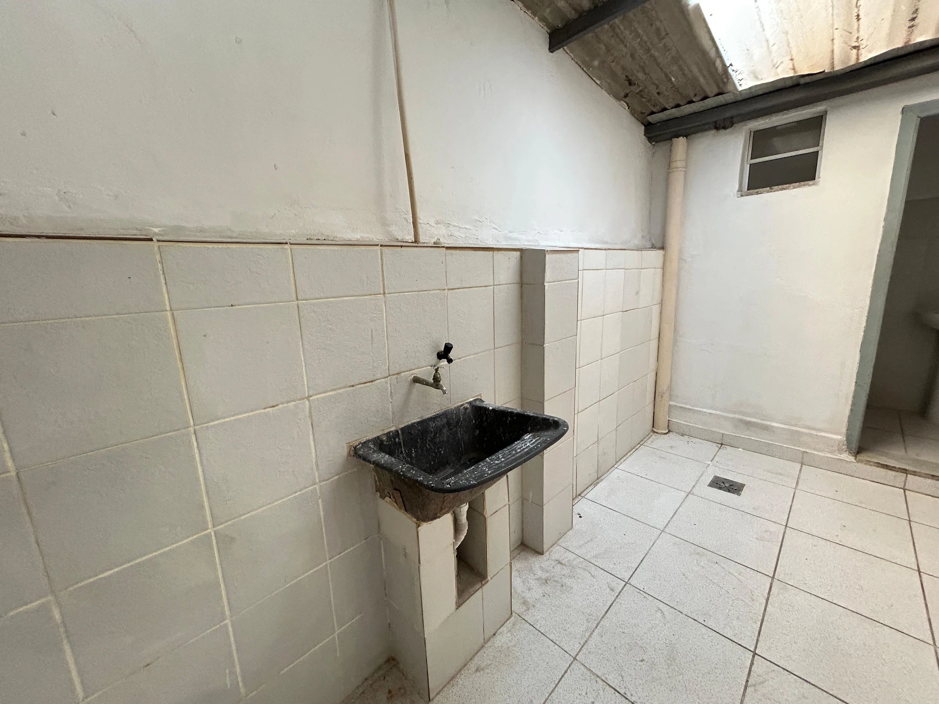 Casa en alquiler con 1 dormitorio, balcón y zona de lavado — photo 9