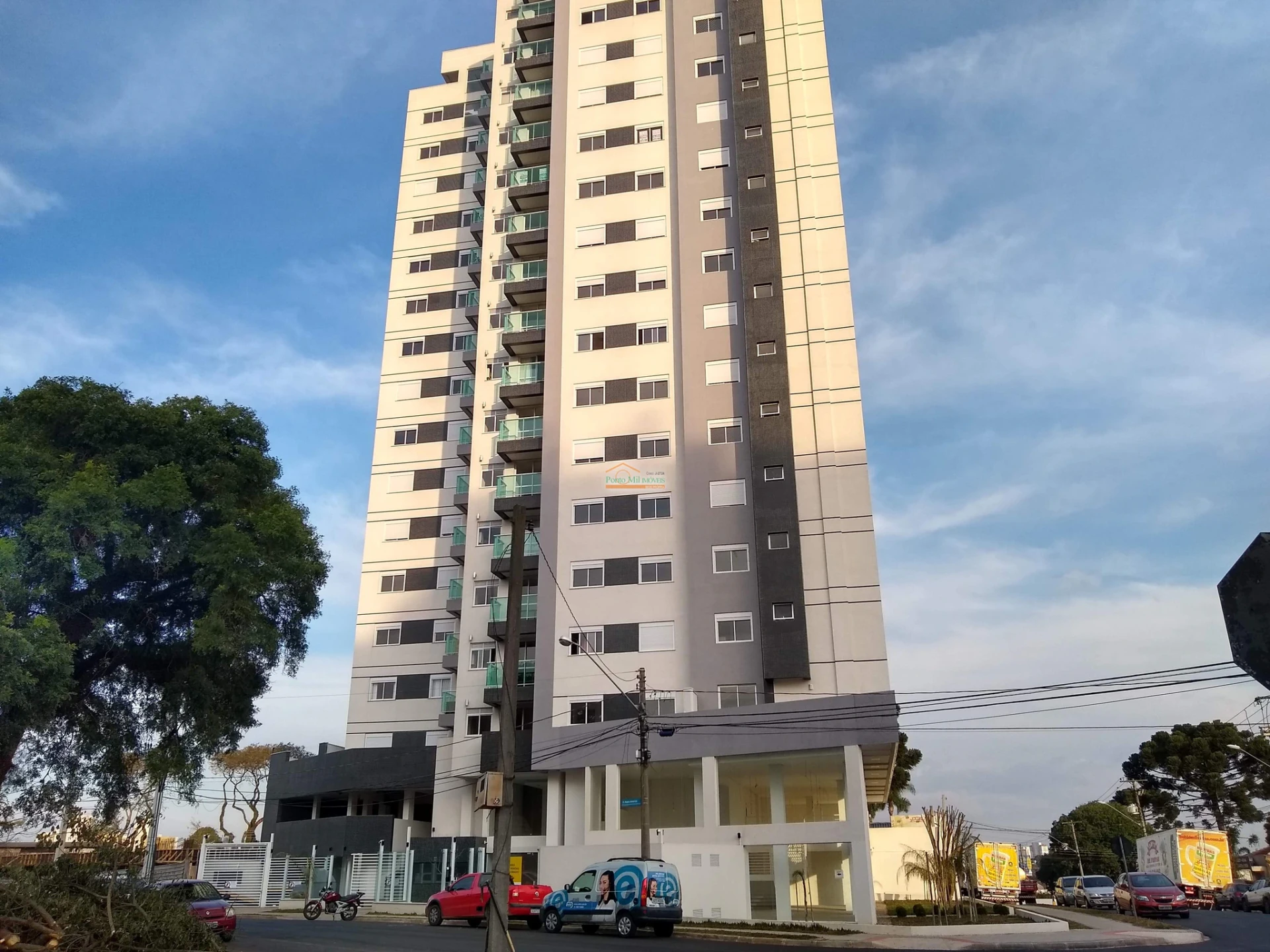 Apartamento com churrasqueira privativa, Novo Mundo — photo 22