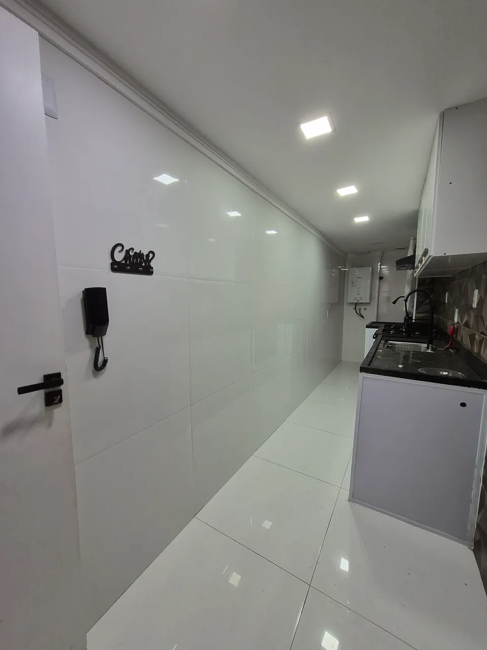 Apartamento de 2 quartos em condomínio com academia — photo 4