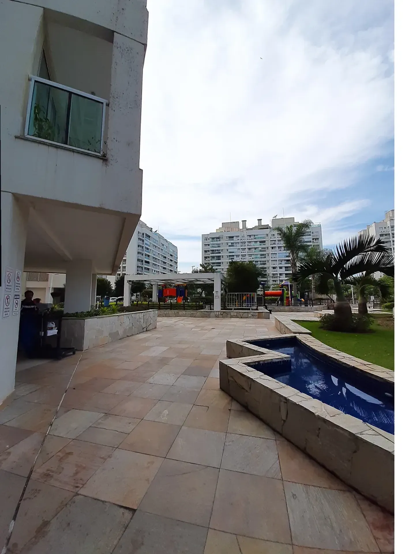 Furnished 86 m² apartment with 3 bedrooms and suite — photo 22