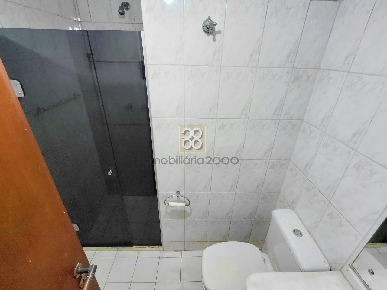 2-bedroom apartment with a suite and 2 bathrooms — photo 12