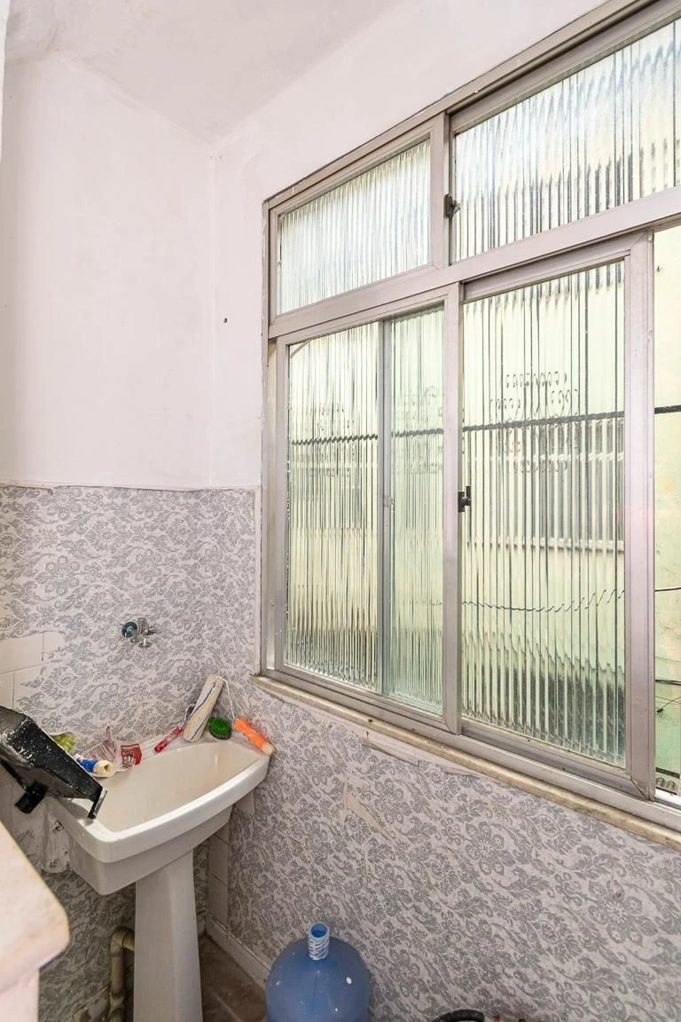 Apartamento sin amueblar con 1 dormitorio y zona de lavado — photo 15