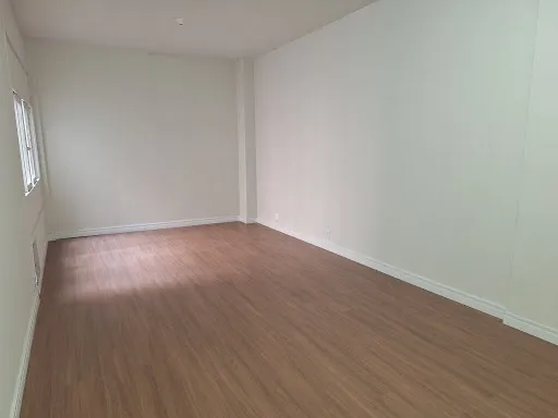 1-bedroom apartment with 37 m² and 1 bathroom — photo 4